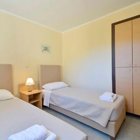 Calm & Peaceful Ferienhaus Gouvia